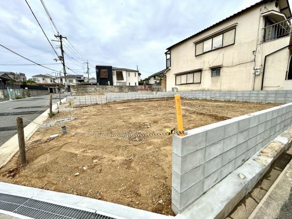 堺市西区上野芝向ヶ丘町４丁の土地