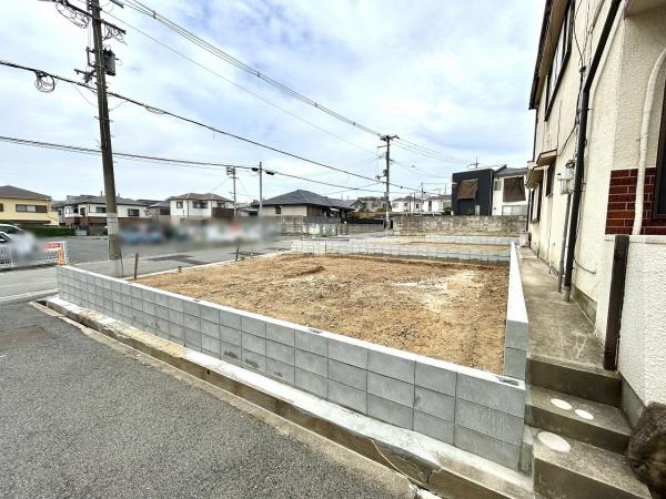堺市西区上野芝向ヶ丘町４丁の土地