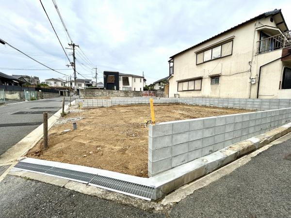 堺市西区上野芝向ヶ丘町４丁の土地