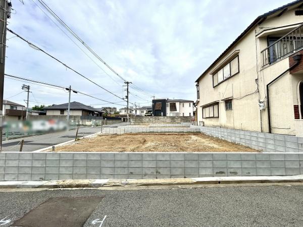 堺市西区上野芝向ヶ丘町４丁の土地