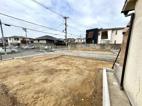 堺市西区上野芝向ヶ丘町４丁の土地
