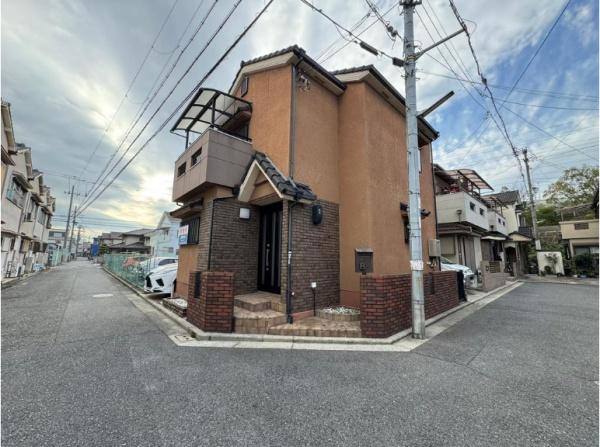 堺市西区浜寺諏訪森町西1丁　中古戸建