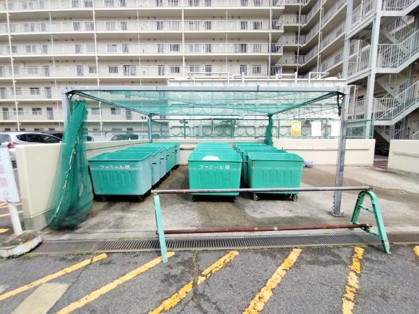 ファミール堺