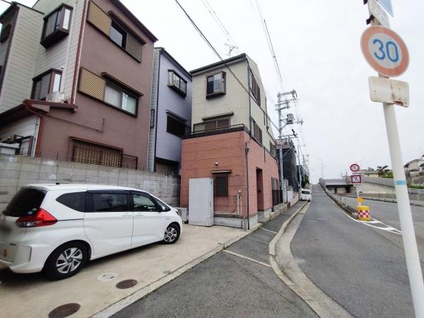堺市西区上野芝向ヶ丘町５丁の中古一戸建て