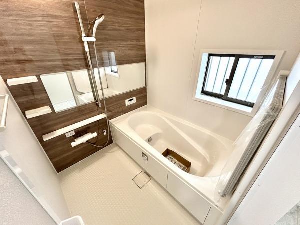 堺市西区堀上緑町1丁　新築戸建
