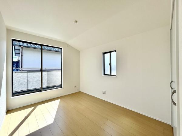 堺市西区堀上緑町1丁　新築戸建