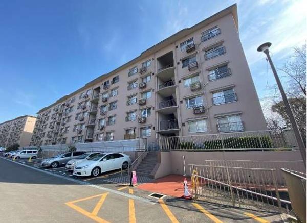 泉北赤坂台住宅弐号棟
