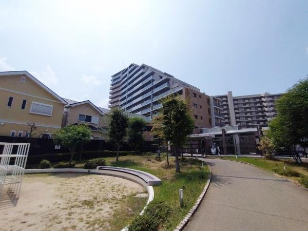 ヴユーイスト泉ヶ丘