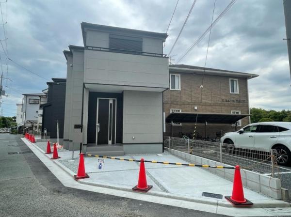 堺市中区八田寺町1号棟　新築戸建
