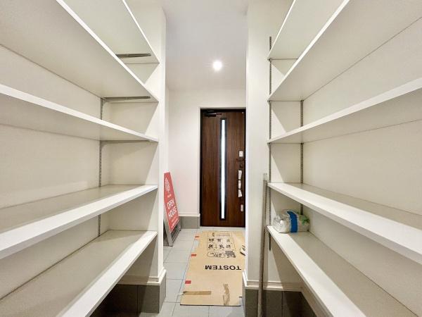 堺市西区鳳中町8丁　新築戸建