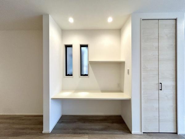 堺市西区鳳中町8丁　新築戸建