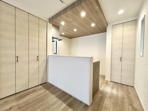 堺市西区鳳中町8丁　新築戸建