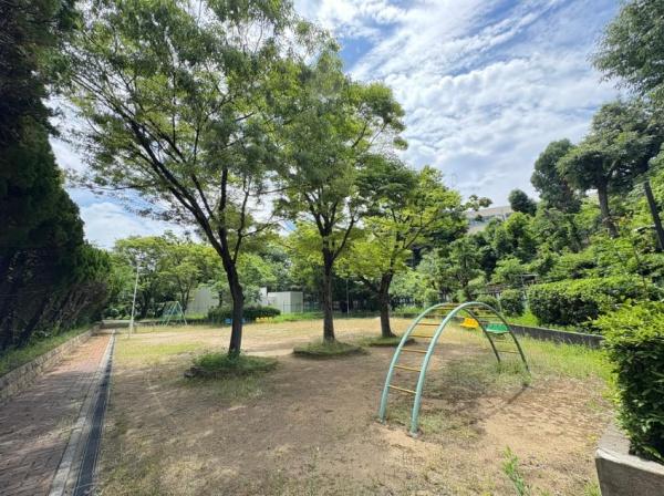 陵南住宅2号棟
