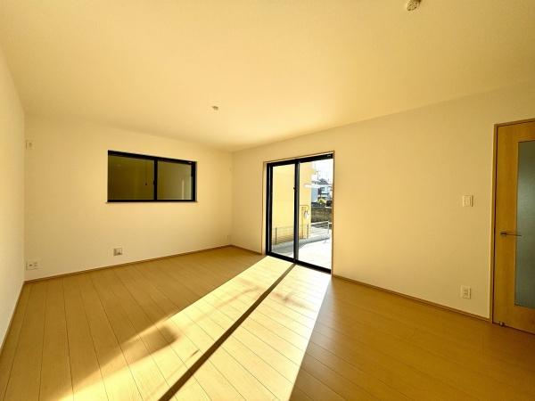 堺市西区上　新築戸建