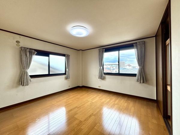 堺市西区浜寺石津町中3丁の中古一戸建て(洋室)