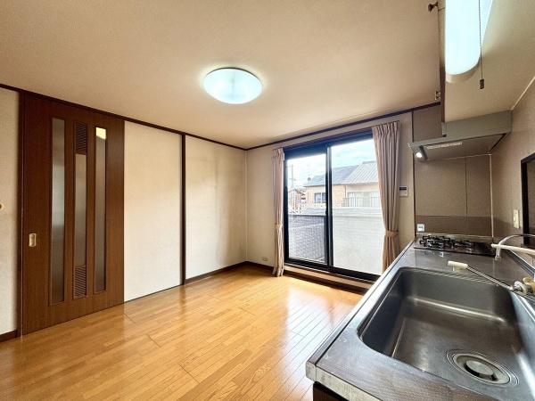 堺市西区浜寺石津町中3丁の中古一戸建て(リビング)