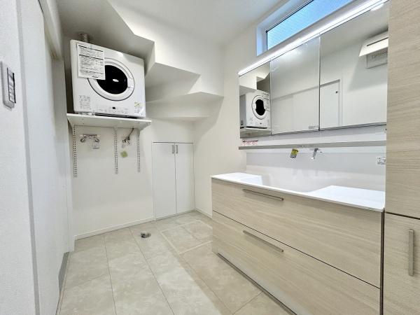 堺市西区上野芝町7丁1号地