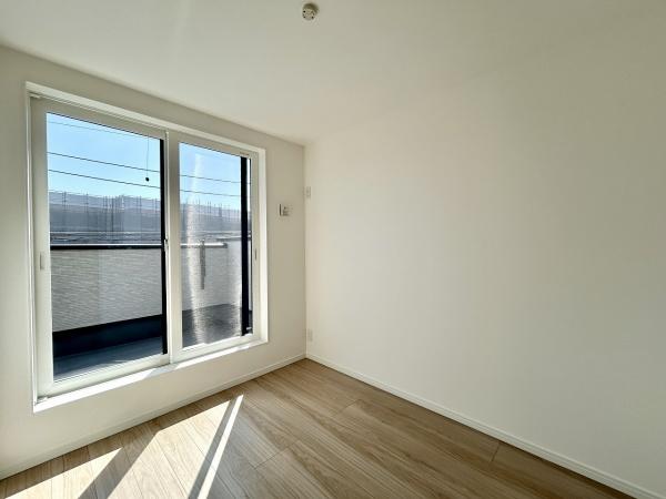 堺市西区上野芝町7丁1号地