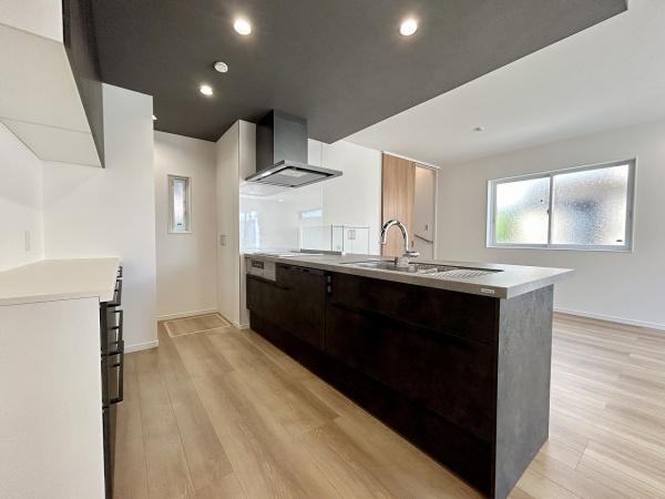 堺市西区上野芝町7丁2号地