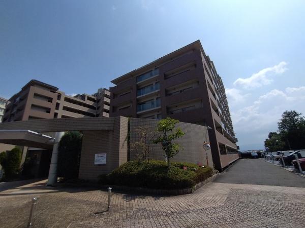 ロイヤルアーク泉ヶ丘