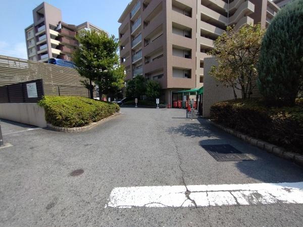 ロイヤルアーク泉ヶ丘