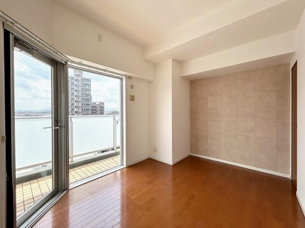 ディークラウディア津久野駅前アクアガーデン