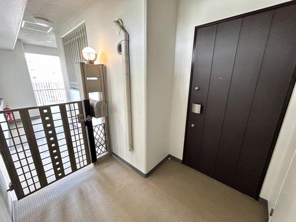 ディークラウディア津久野駅前アクアガーデン