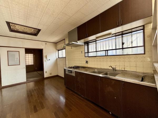 堺市西区浜寺石津町東３丁の中古一戸建て