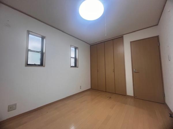 羽曳野市羽曳が丘西６丁目の中古一戸建て