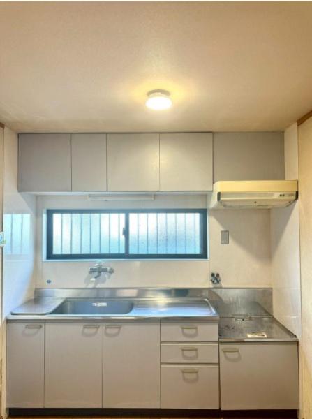 堺市東区日置荘西町４丁の中古テラスハウス