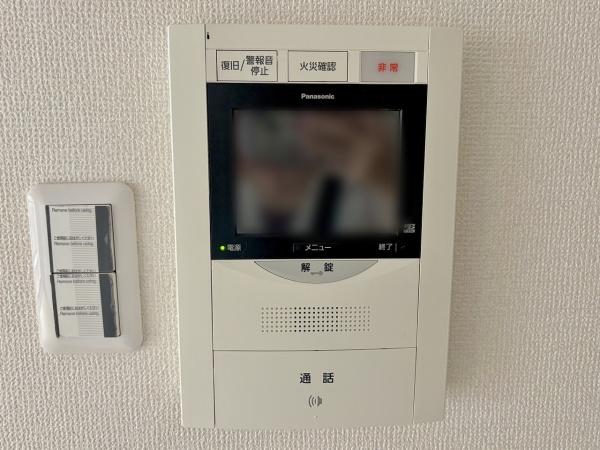 ユニライフ泉北深井駅前
