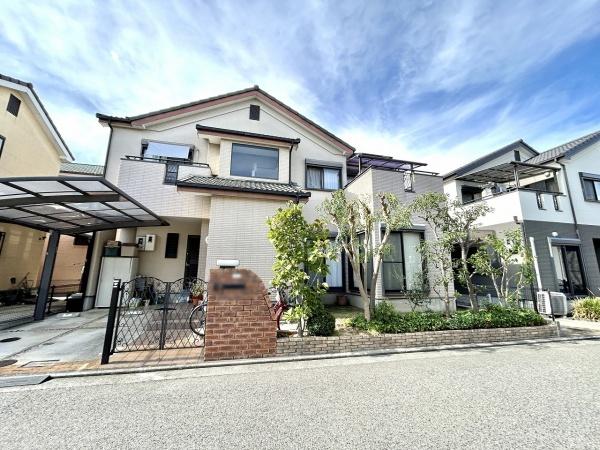堺市東区高松の中古一戸建て(前面道路含む現地写真)
