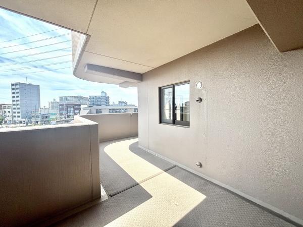 ディオ・フェルティ白鷺(バルコニー)