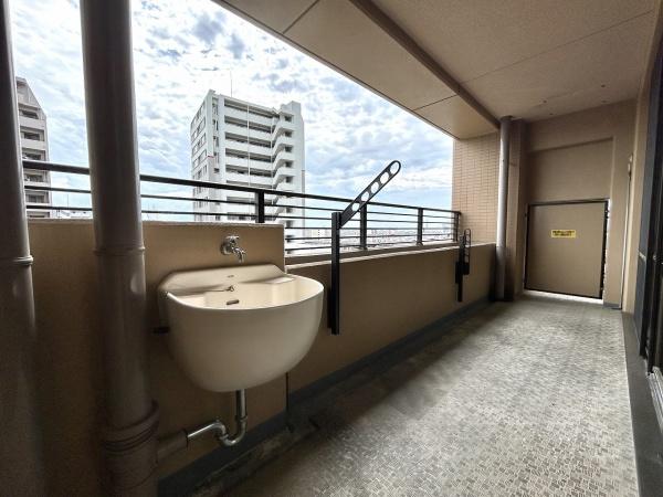 シャルマンフジ泉北深井駅前ザ・ステーションタワー(バルコニー)