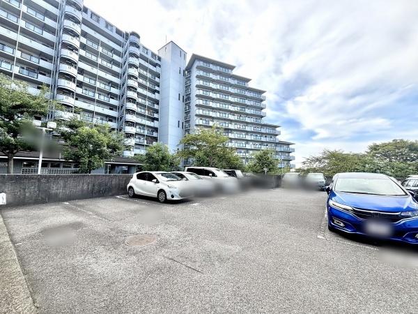 コスモ北野田(駐車場)