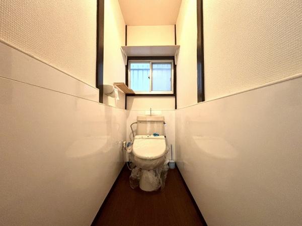 堺市東区南野田の中古一戸建て(トイレ)