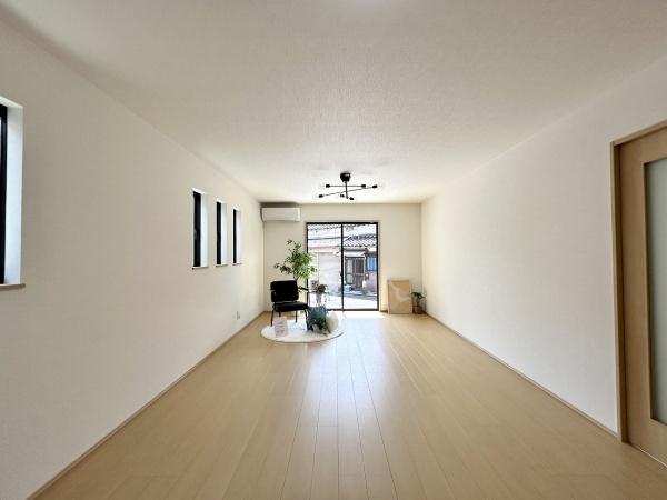堺市東区日置荘西町1丁B号棟　新築戸建
