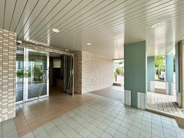 パレス泉北深井(エントランス)