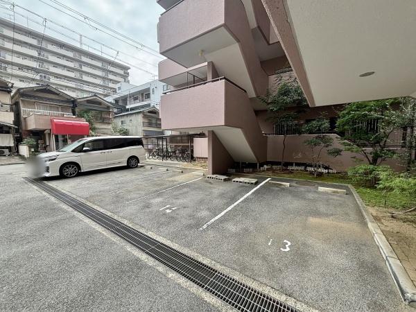 堺グランド日光ハイツ(駐車場)