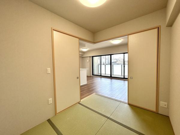 グランクラッセ上野芝向ヶ丘(和室)