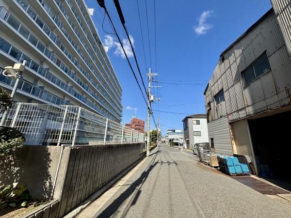 ファミール堺東