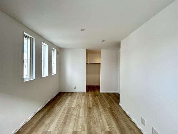 堺市堺区旭ヶ丘北町3丁　新築戸建