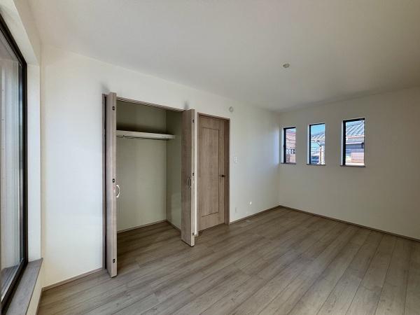 堺市美原区黒山1号棟　新築戸建