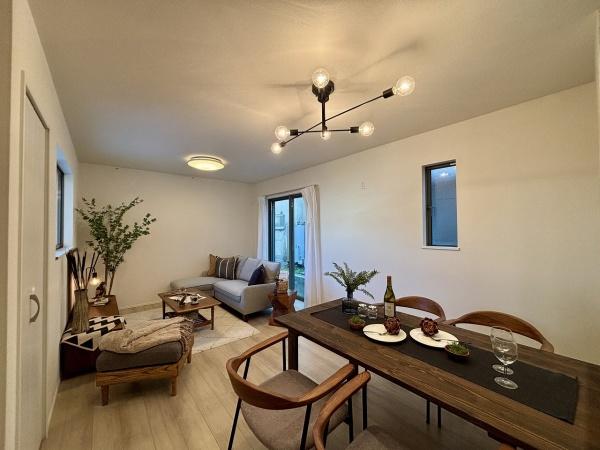 堺市美原区黒山2号棟　新築戸建