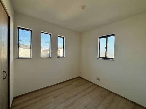 堺市美原区黒山3号棟　新築戸建