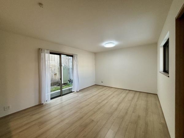 堺市美原区黒山3号棟　新築戸建