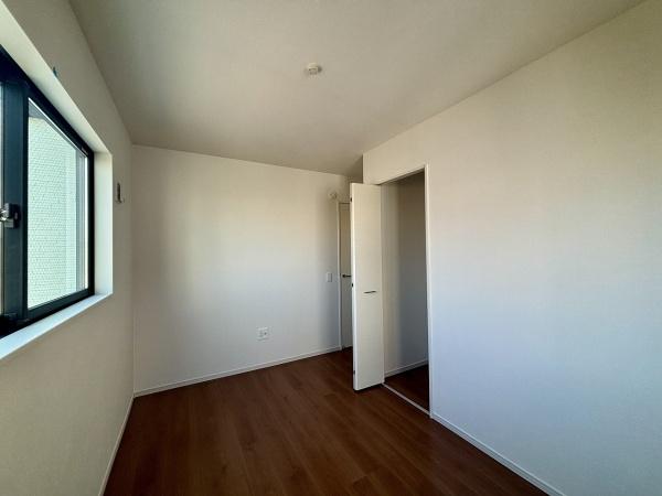 堺市西区浜寺石津町中5丁　新築戸建