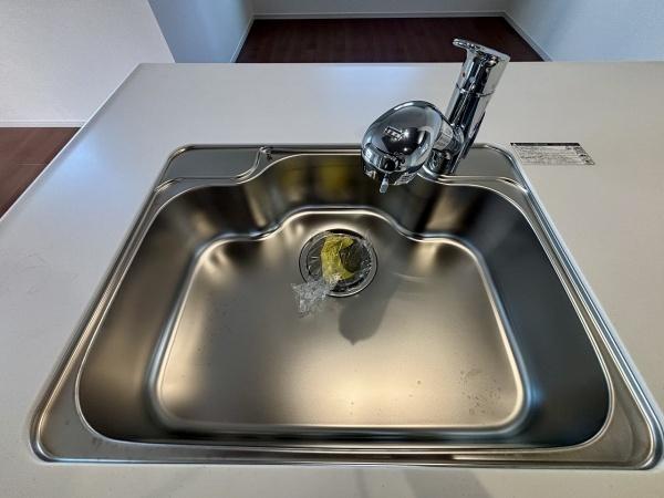 堺市西区浜寺石津町中5丁　新築戸建