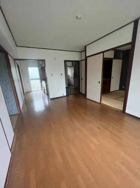 泉北槇塚台9号棟(リビング)