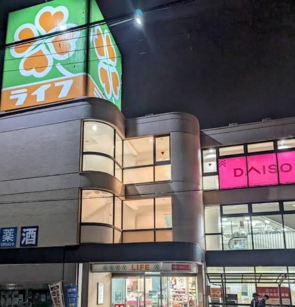 ジェイグラン　一棟収益(ライフ出来島店)